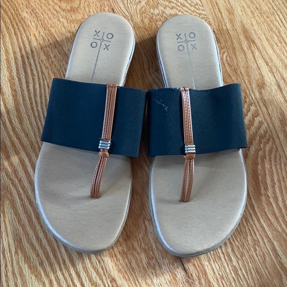 Sandals - Picture 1 of 1